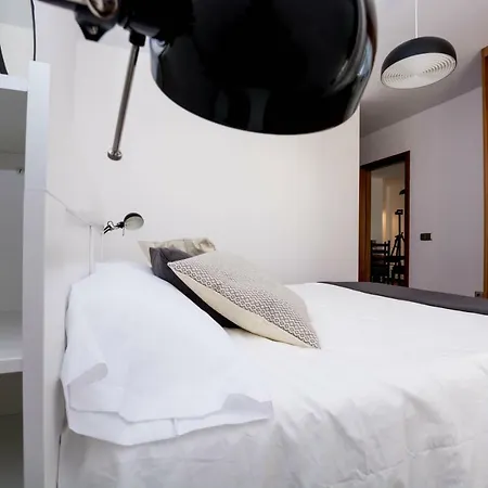 Casa Triana * أرّاثيفي