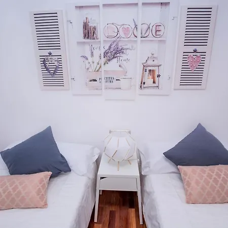 Casa Triana بيت للعطل أرّاثيفي